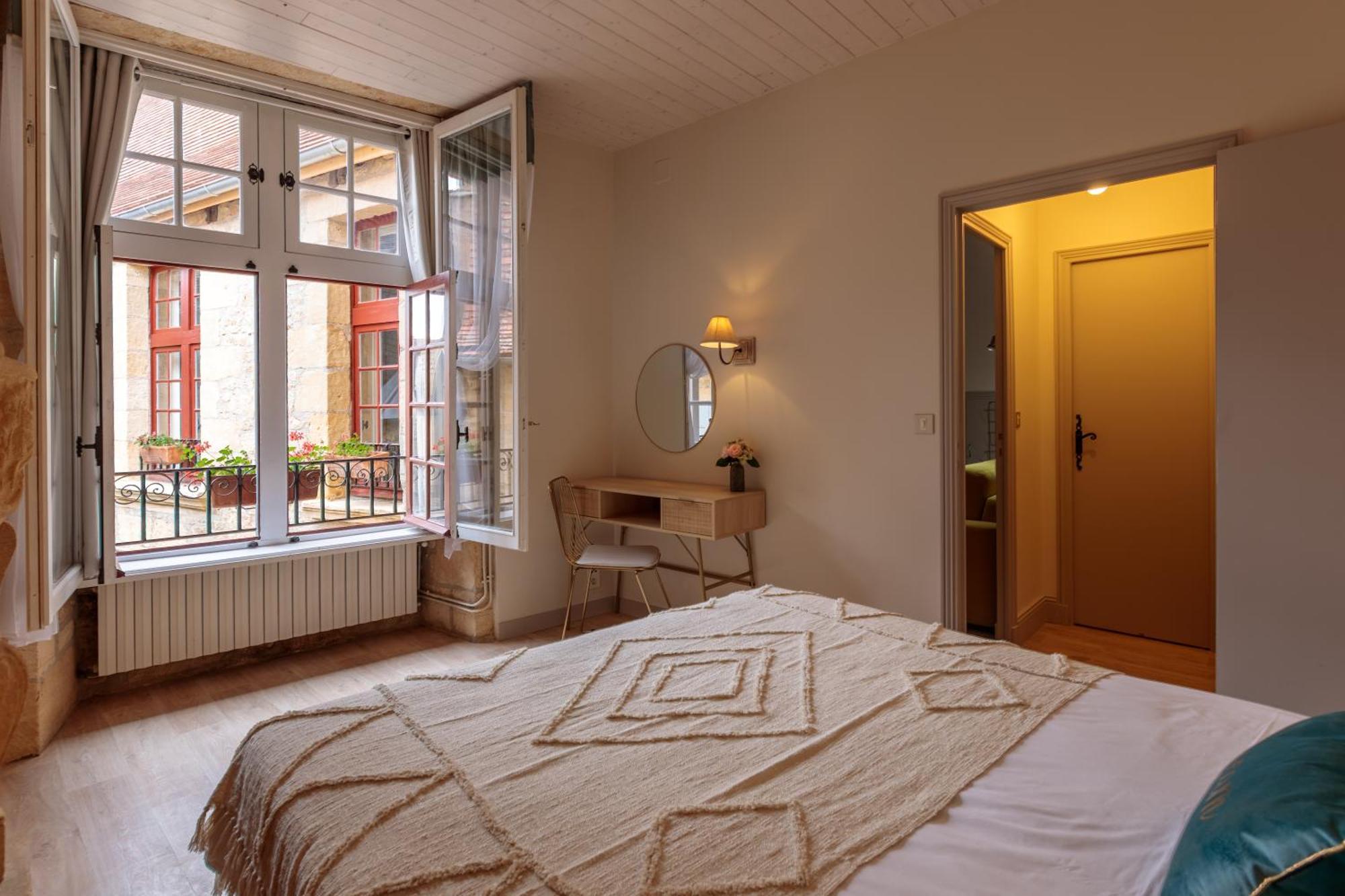 Le Lys Dort Sarlat Bed & Breakfast Exterior photo