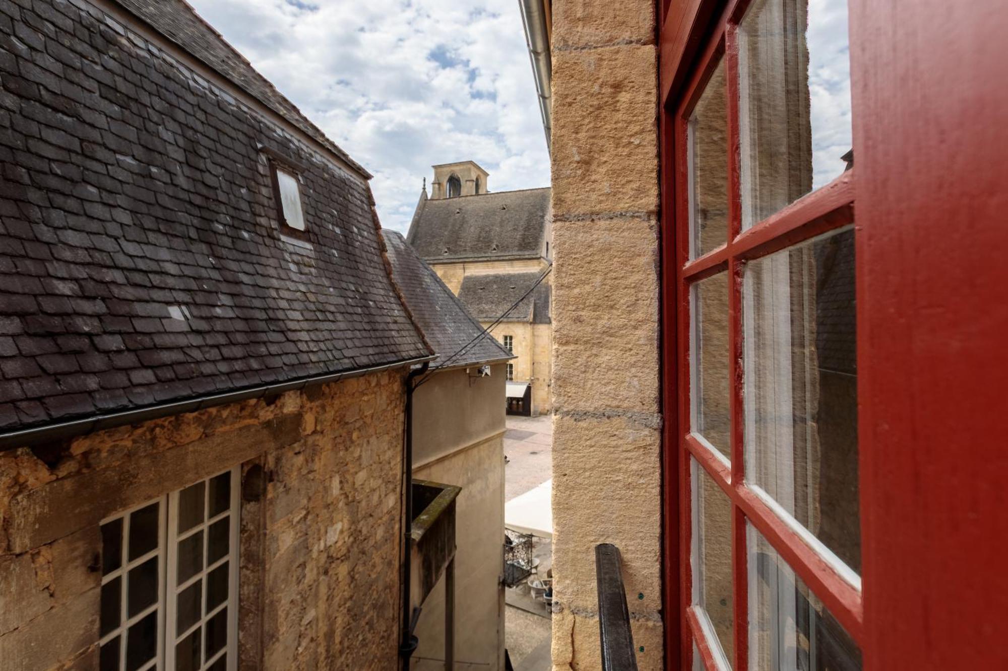 Le Lys Dort Sarlat Bed & Breakfast Exterior photo